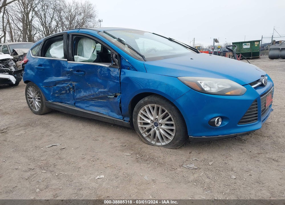 2013 FORD FOCUS TITANIUM VIN: 1FADP3N2XDL143685