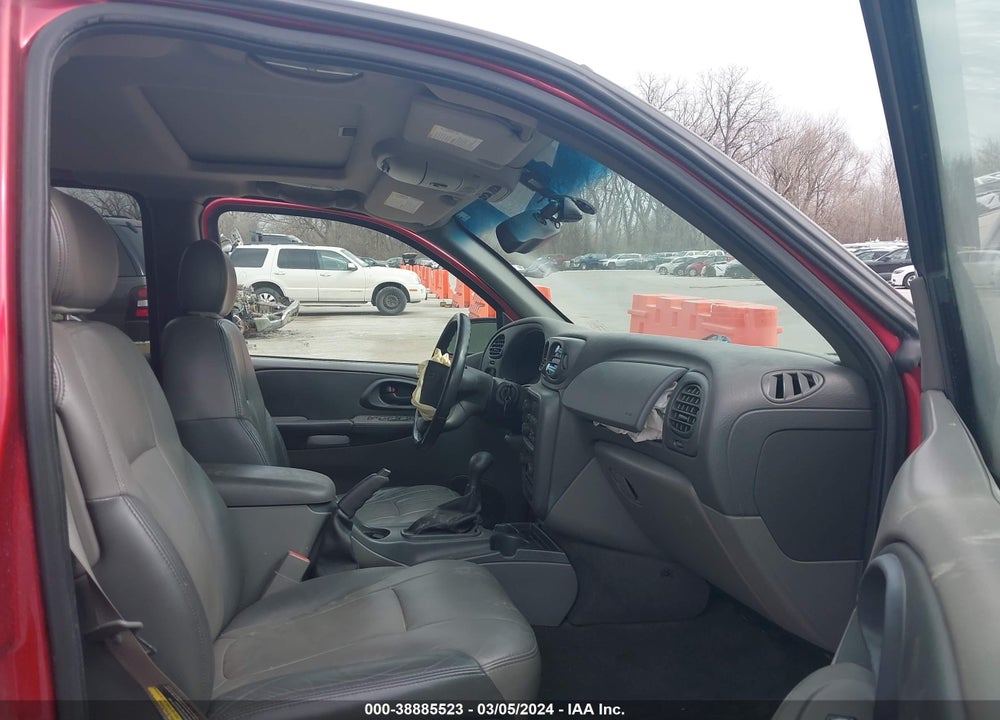 2002 CHEVROLET TRAILBLAZER LTZ VIN: 1GNDT13S422391700