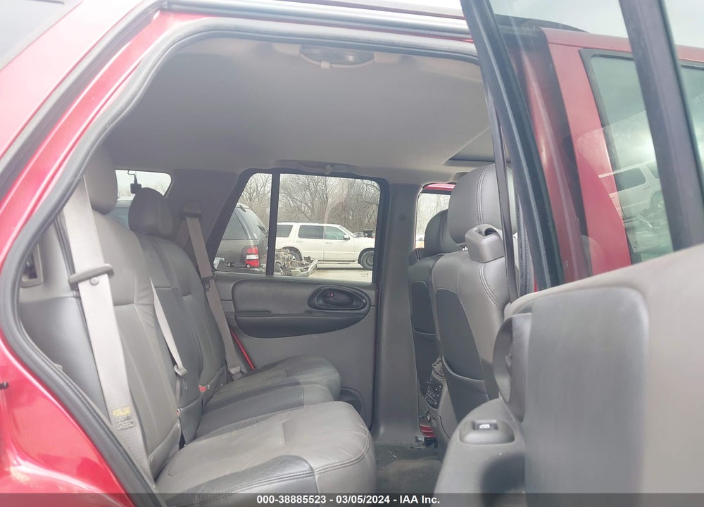 2002 CHEVROLET TRAILBLAZER LTZ VIN: 1GNDT13S422391700
