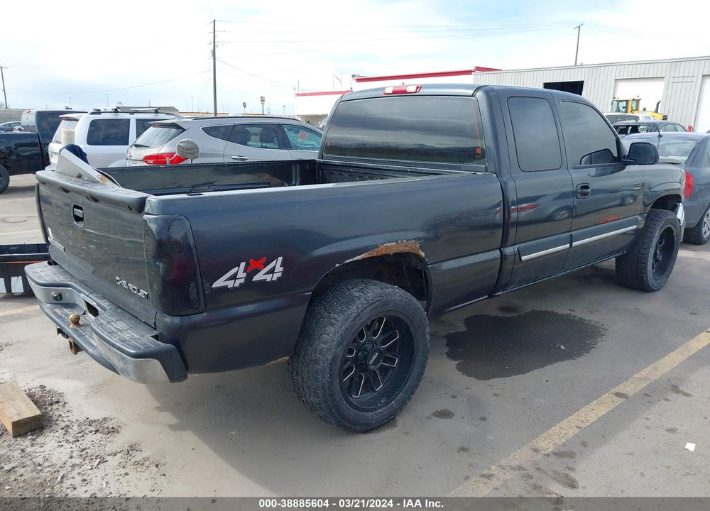 2005 CHEVROLET SILVERADO 1500 LS VIN: 1GCEK19V65Z103592
