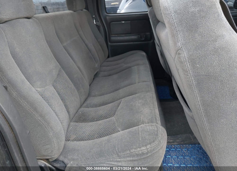 2005 CHEVROLET SILVERADO 1500 LS VIN: 1GCEK19V65Z103592