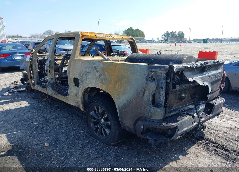 2024 CHEVROLET SILVERADO 1500 4WD SHORT BED RST VIN: 1GCUDEEL2RZ246868