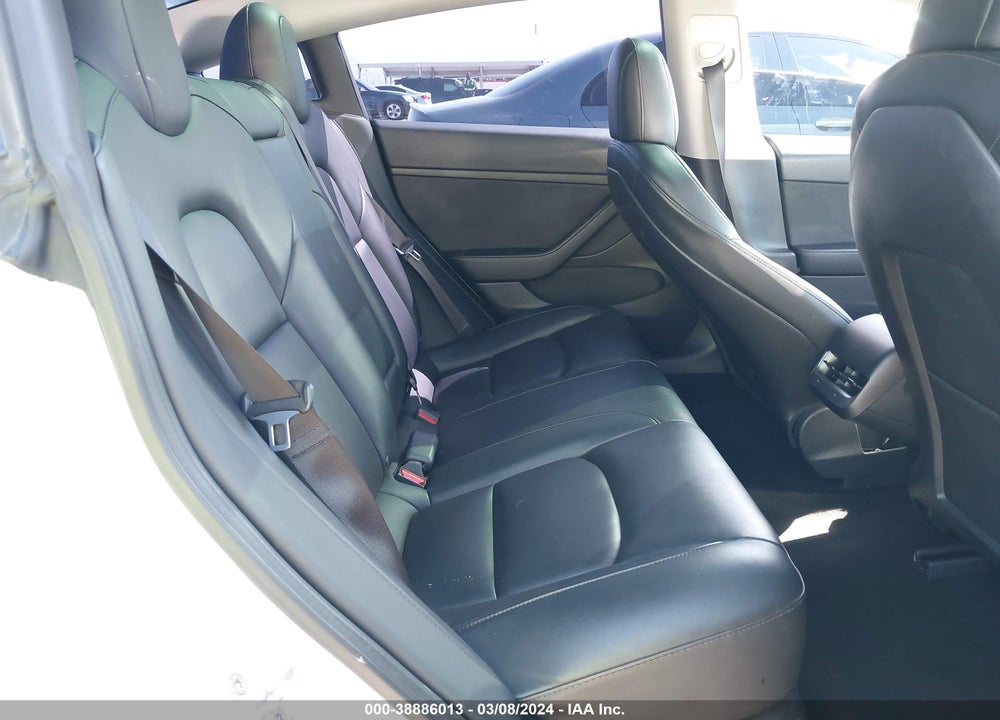 2022 TESLA MODEL 3 REAR-WHEEL DRIVE VIN: 5YJ3E1EA3NF101225