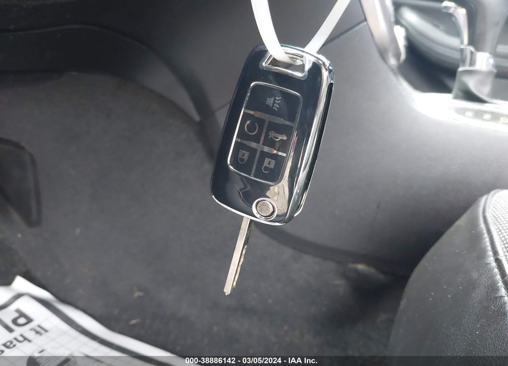 2014 CHEVROLET MALIBU VIN: 1G11C5SL5EF275814