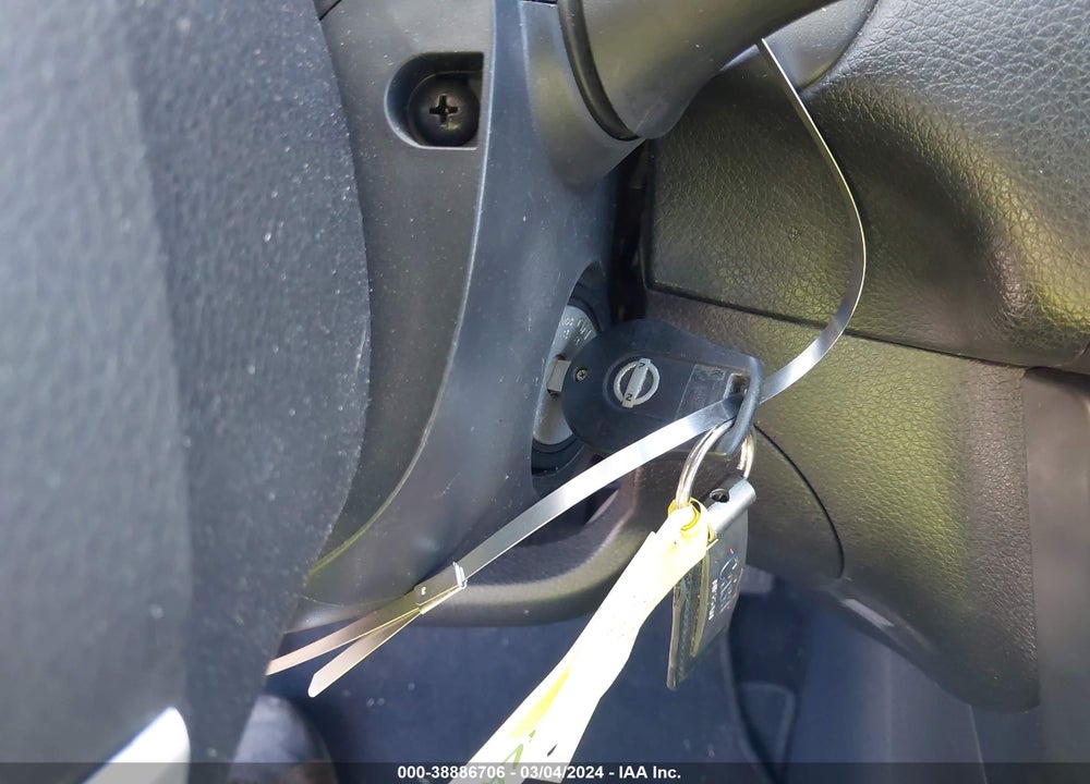 2017 NISSAN SENTRA S VIN: 3N1AB7AP9HY337211