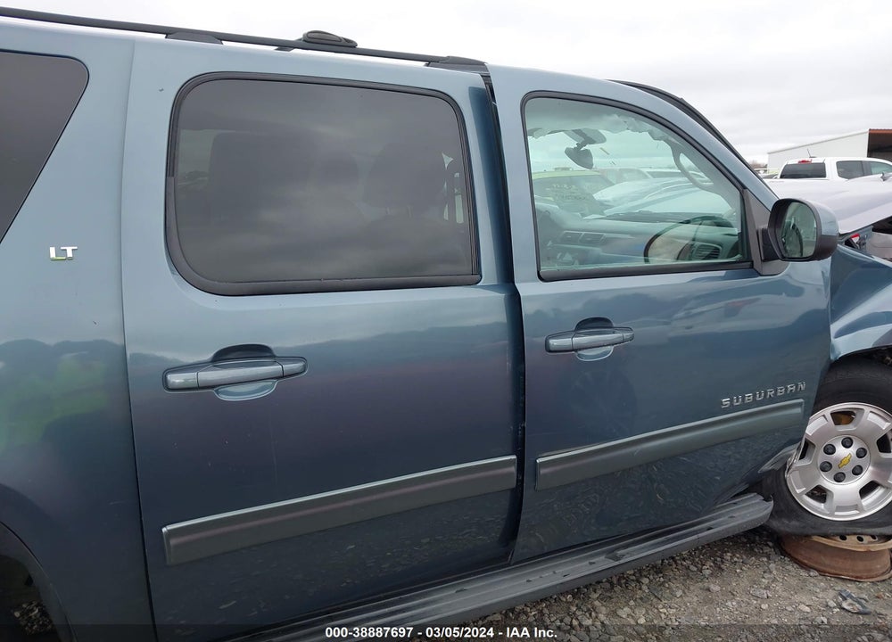 2010 CHEVROLET SUBURBAN 1500 LT1 VIN: 1GNUCJE07AR198989