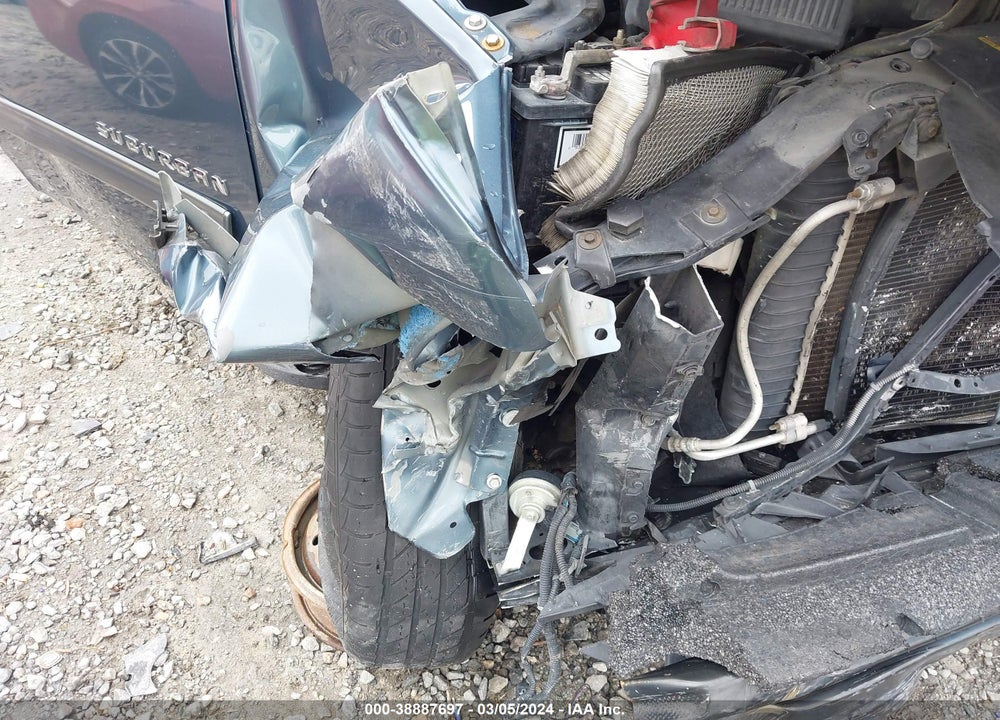 2010 CHEVROLET SUBURBAN 1500 LT1 VIN: 1GNUCJE07AR198989