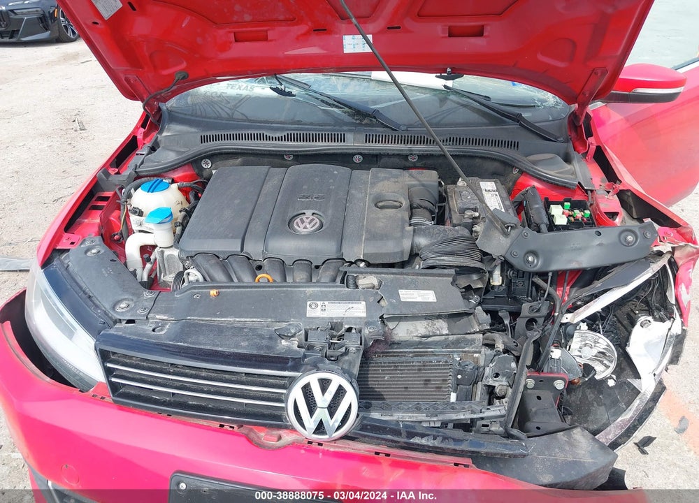 2013 VOLKSWAGEN JETTA 2.5L SE VIN: 3VWDP7AJ4DM418512