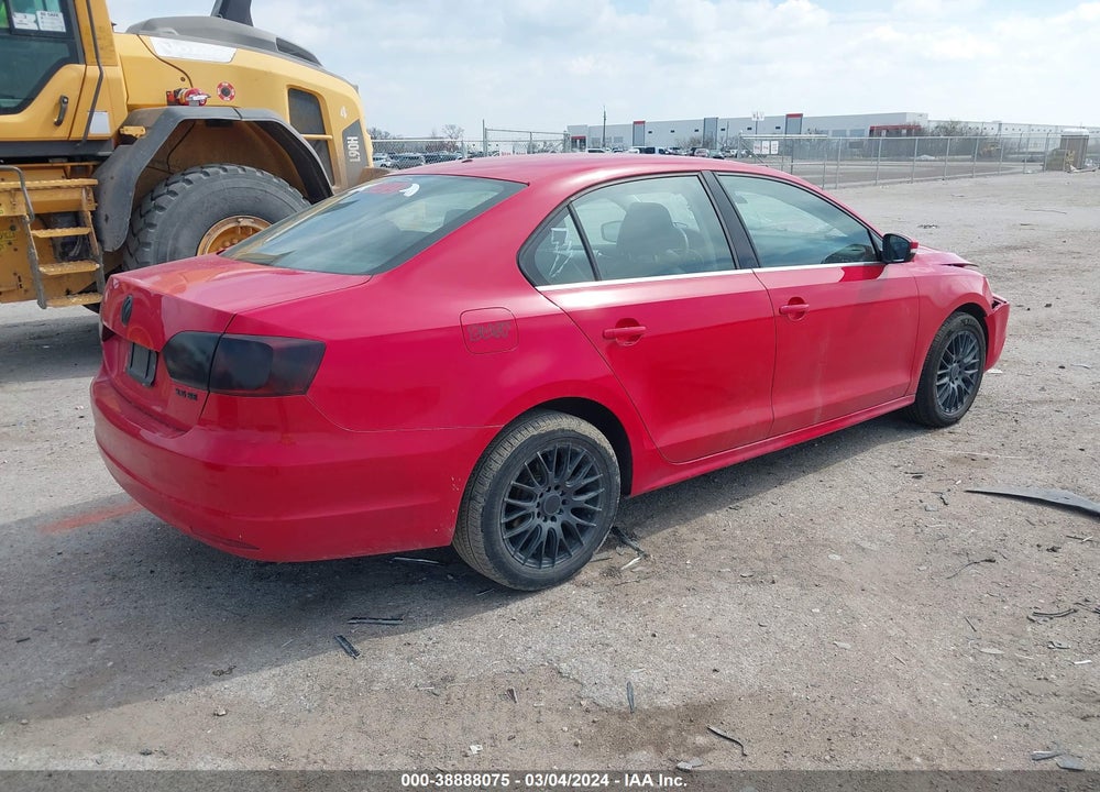 2013 VOLKSWAGEN JETTA 2.5L SE VIN: 3VWDP7AJ4DM418512
