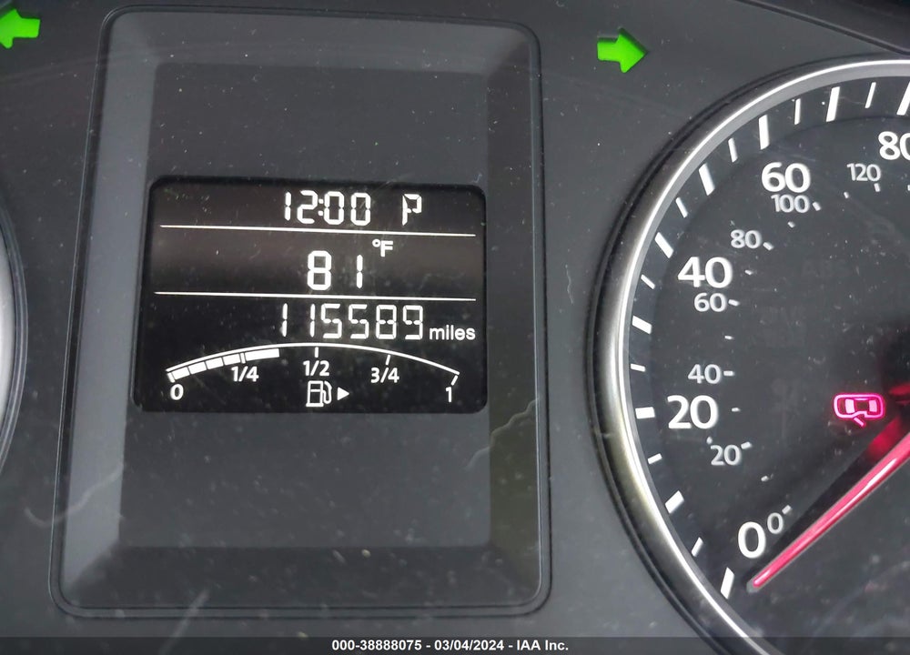 2013 VOLKSWAGEN JETTA 2.5L SE VIN: 3VWDP7AJ4DM418512