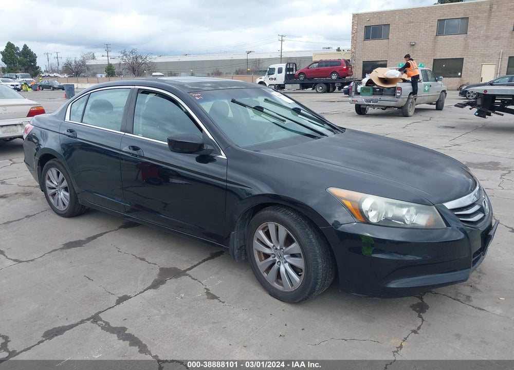 2011 HONDA ACCORD 2.4 EX VIN: 1HGCP2F77BA075785