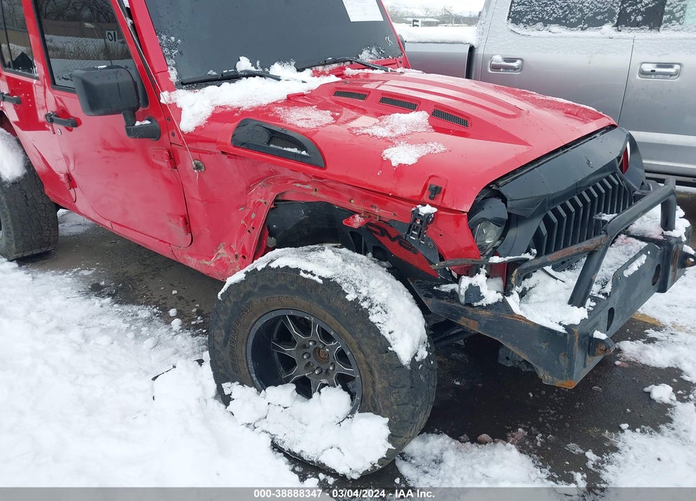 2014 JEEP WRANGLER UNLIMITED SPORT VIN: 1C4BJWDG9EL102516