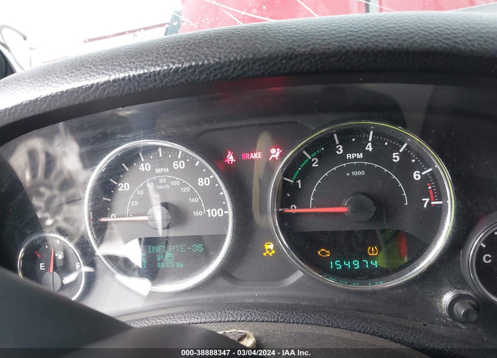 2014 JEEP WRANGLER UNLIMITED SPORT VIN: 1C4BJWDG9EL102516