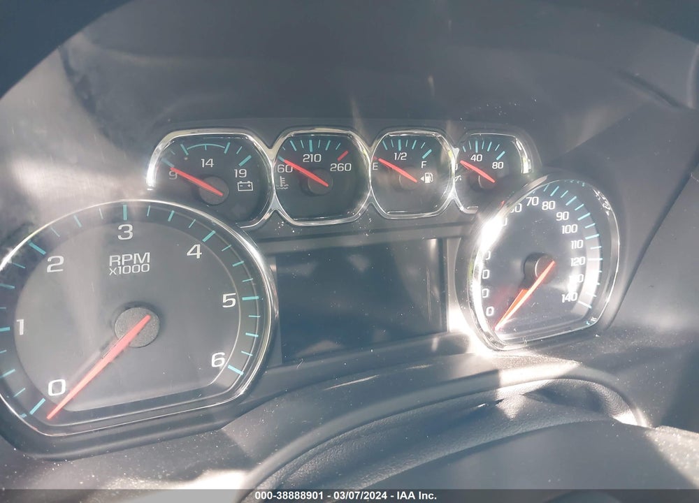 2019 CHEVROLET SUBURBAN VIN: 1GNSCHKC2KR145259