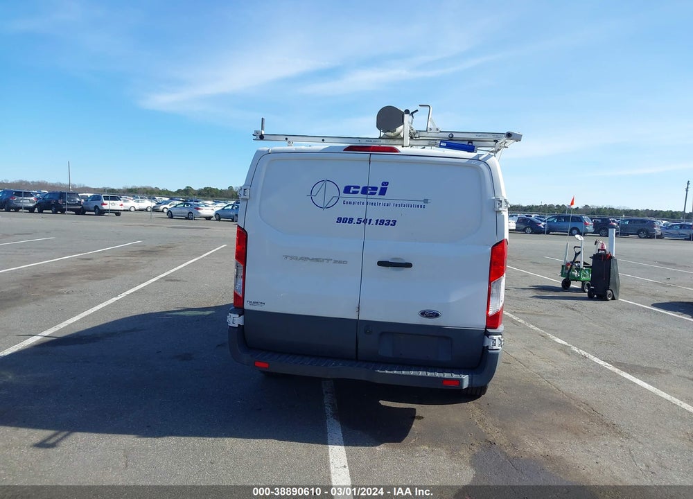 2017 FORD TRANSIT-250 VIN: 1FTYR1ZM2HKB06292