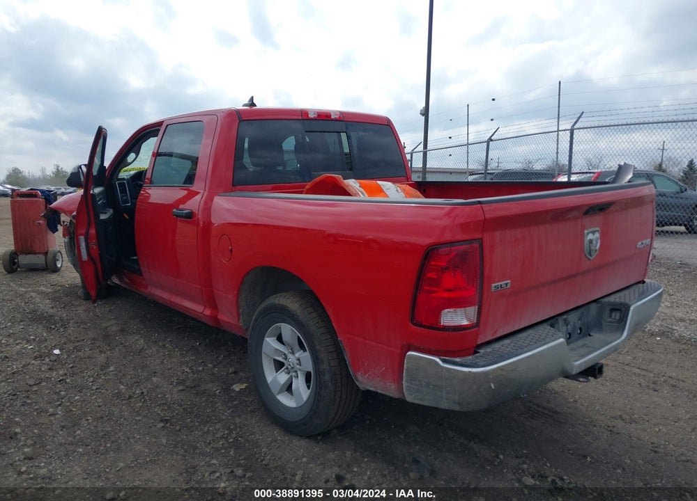 2023 RAM 1500 CLASSIC SLT 4X4 5'7 BOX VIN: 1C6RR7LG3PS536834