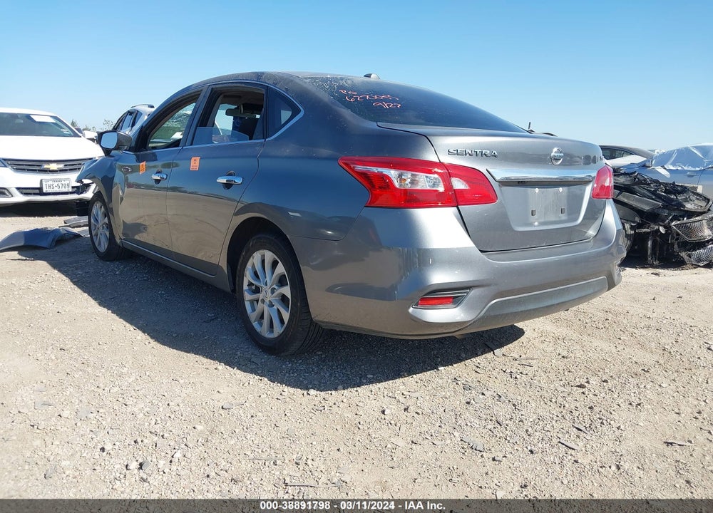 2018 NISSAN SENTRA SV VIN: 3N1AB7AP0JL632281