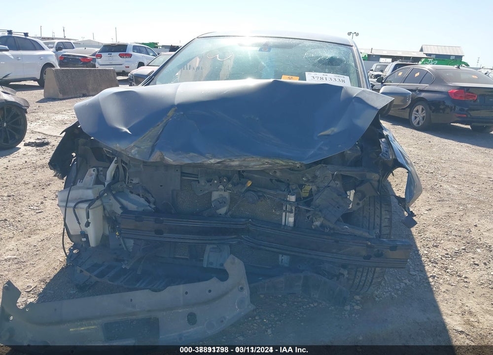 2018 NISSAN SENTRA SV VIN: 3N1AB7AP0JL632281