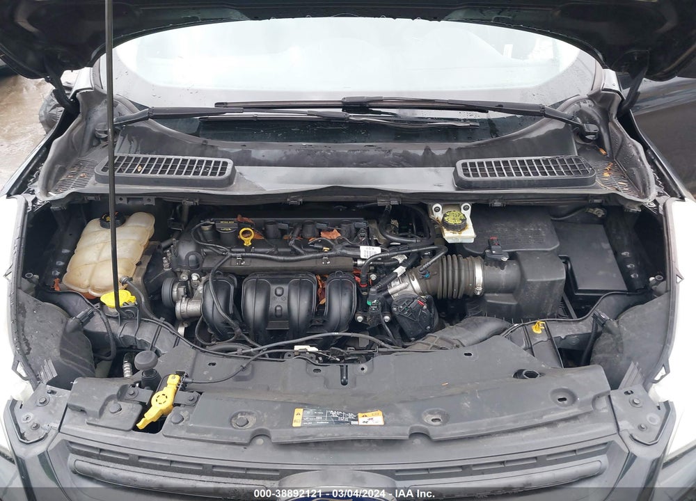 2015 FORD ESCAPE S VIN: 1FMCU0F78FUA02405