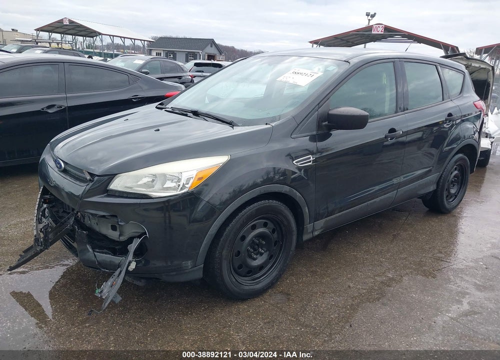 2015 FORD ESCAPE S VIN: 1FMCU0F78FUA02405