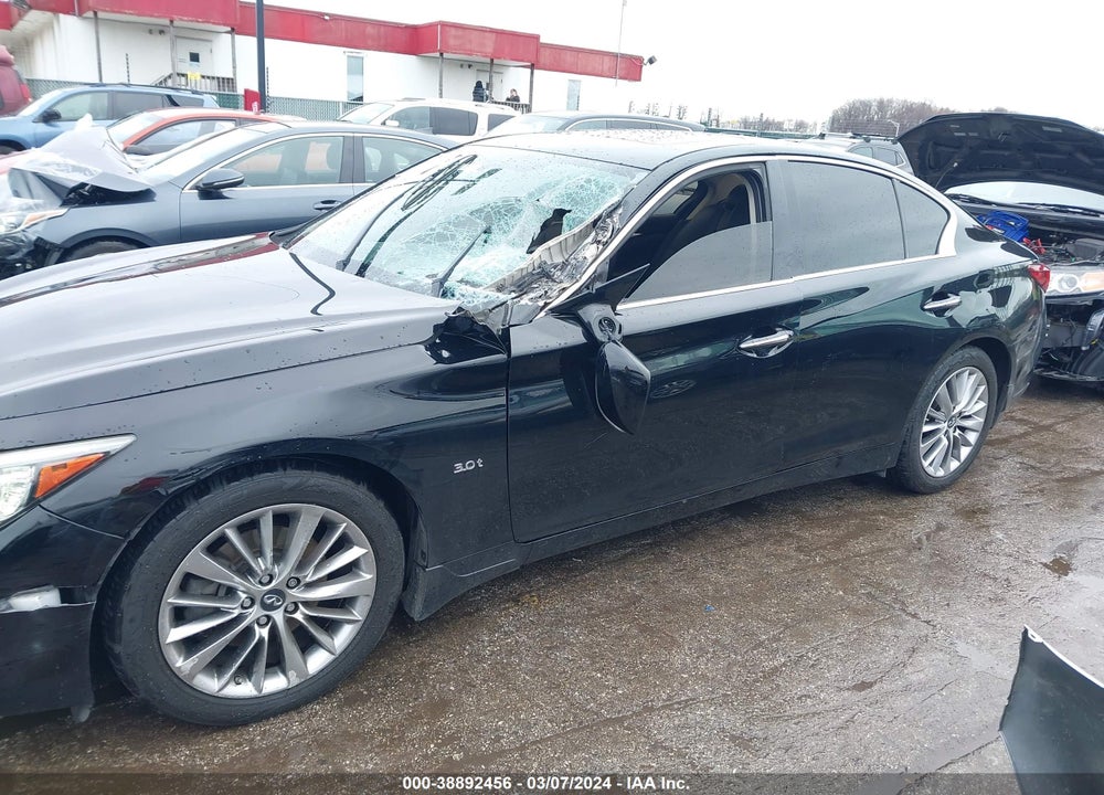 2018 INFINITI Q50 3.0T LUXE VIN: JN1EV7ARXJM439748
