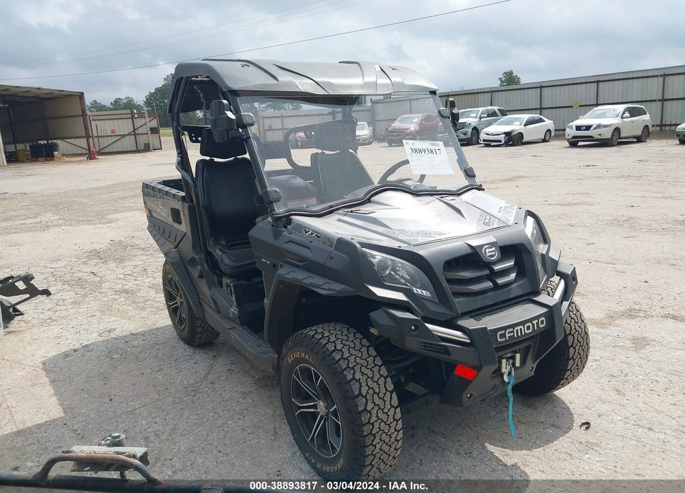 2018 CF MOTO 800CC VIN: LCELVYZ43J6000351