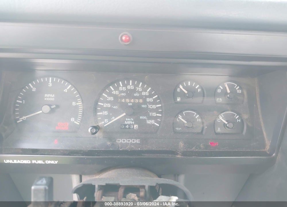 1993 DODGE DAKOTA VIN: 1B7GG23X4PS139366