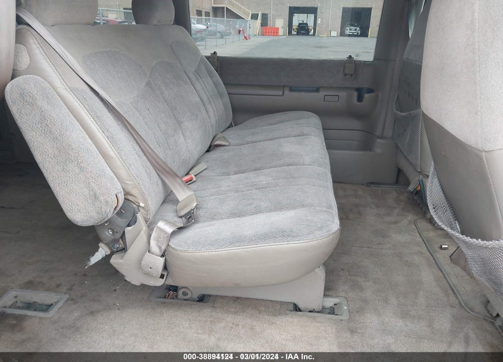 1996 GMC SAFARI XT VIN: 1GKDM19W3TB533427