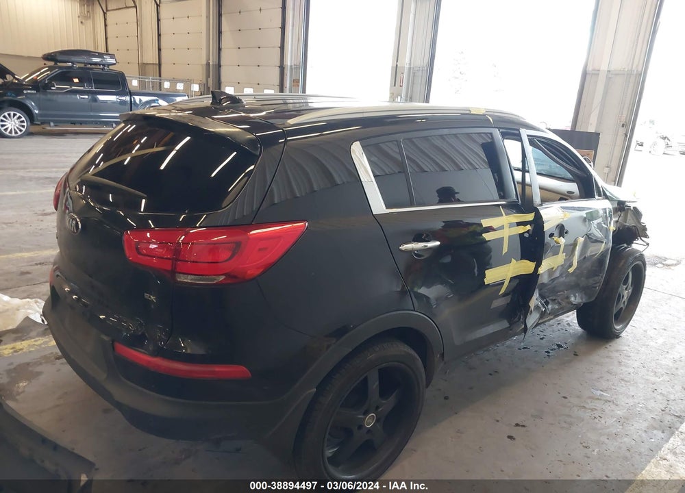 2014 KIA SPORTAGE EX VIN: KNDPCCAC6E7552813