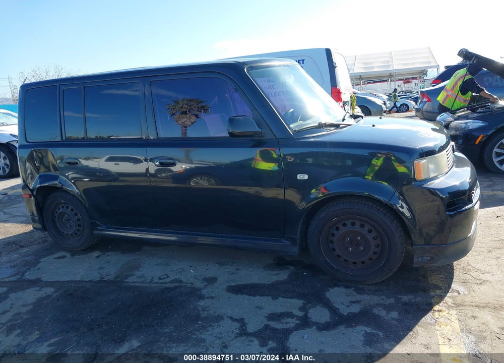 2006 SCION XB VIN: JTLKT324564080953