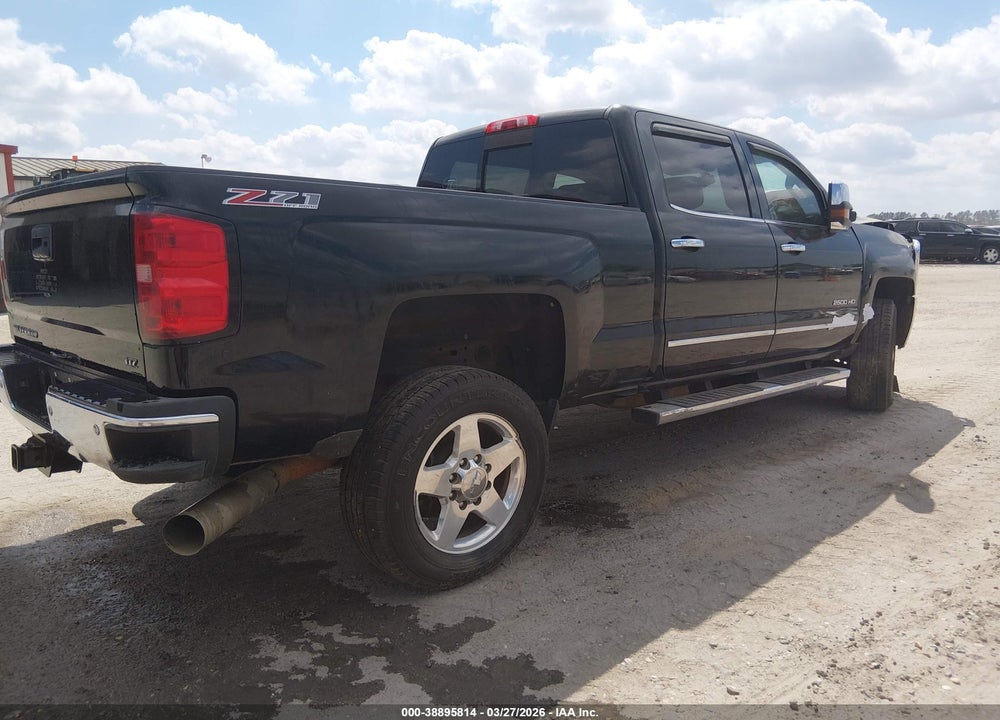 2015 CHEVROLET SILVERADO 2500HD LTZ VIN: 1GC1KWE81FF646606