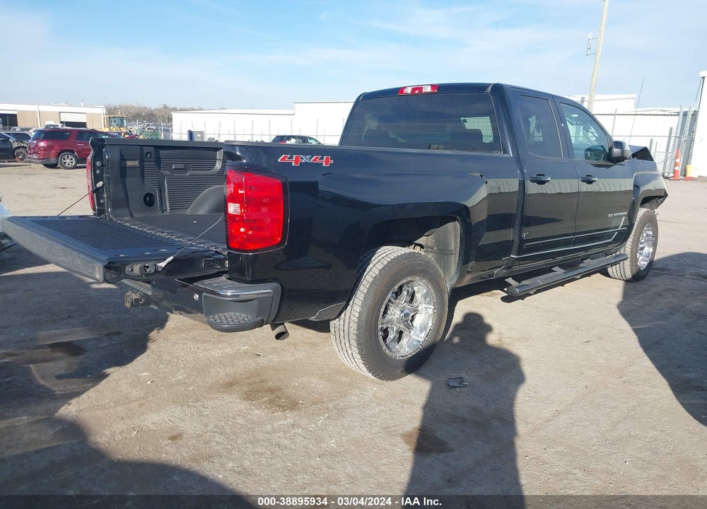 2016 CHEVROLET SILVERADO 1500 1LT VIN: 1GCVKREC5GZ135925