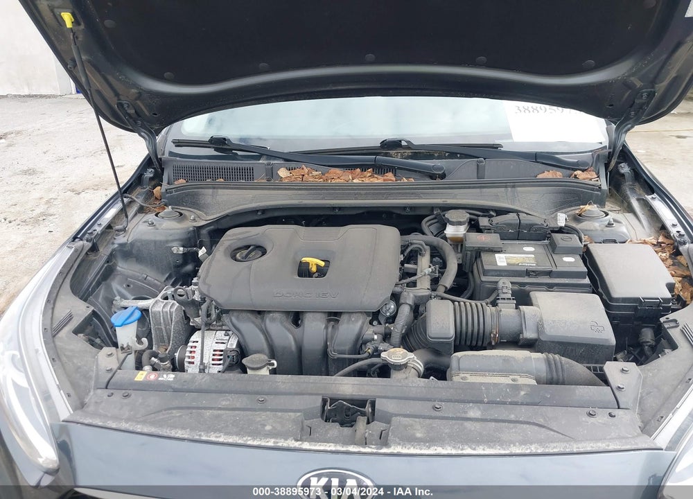 2019 KIA FORTE LXS VIN: 3KPF24AD4KE080992