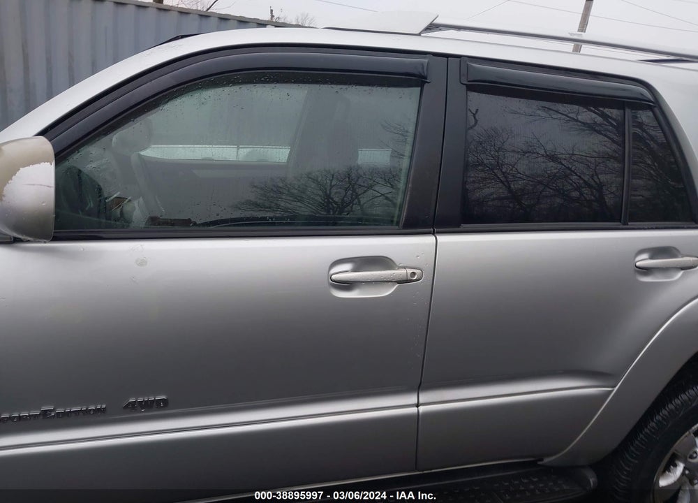 2005 TOYOTA 4RUNNER SR5 SPORT V6 VIN: JTEBU14R158040135