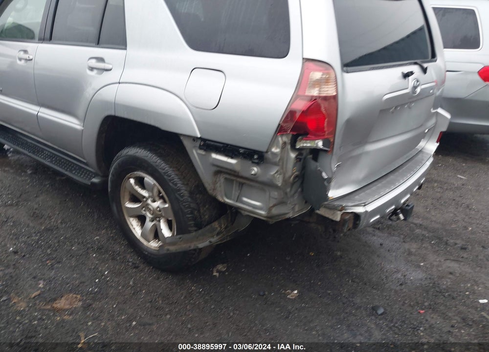 2005 TOYOTA 4RUNNER SR5 SPORT V6 VIN: JTEBU14R158040135