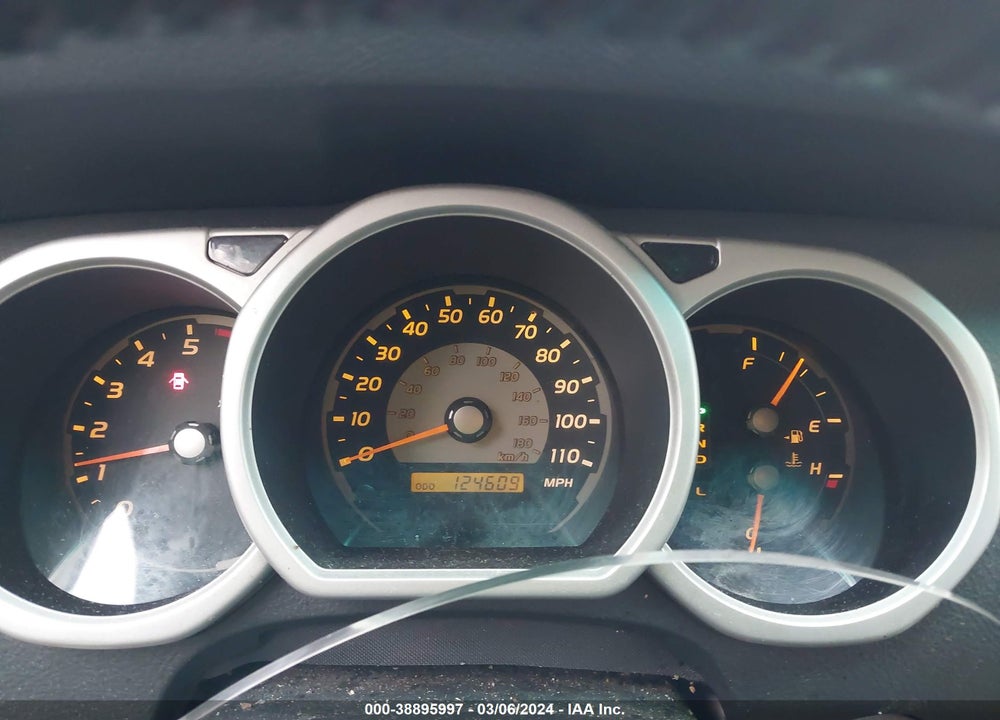 2005 TOYOTA 4RUNNER SR5 SPORT V6 VIN: JTEBU14R158040135