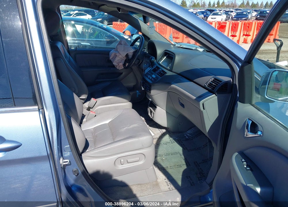 2010 HONDA ODYSSEY TOURING VIN: 5FNRL3H95AB098416