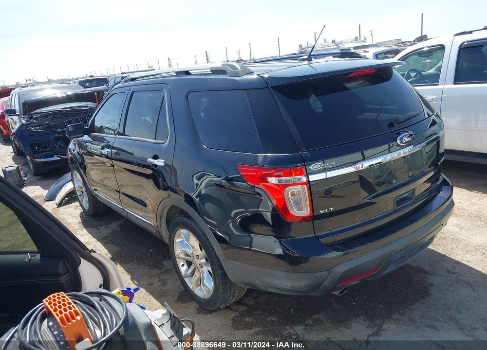 2014 FORD EXPLORER XLT VIN: 1FM5K7D82EGA90044