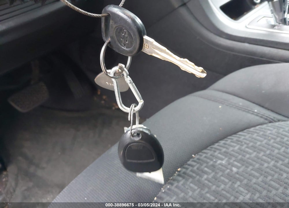 2009 CHEVROLET TRAVERSE VIN: 1GNEV23D09S177254