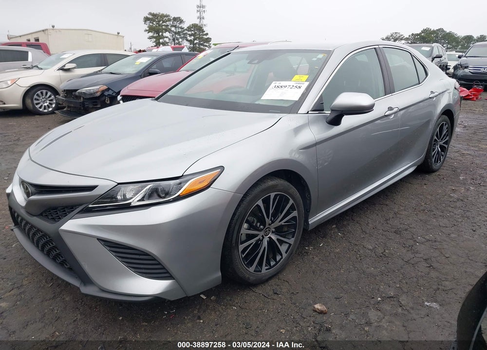 2020 TOYOTA CAMRY SE VIN: 4T1G11AK1LU975925