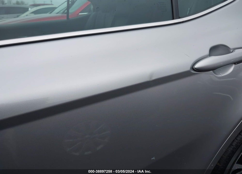 2020 TOYOTA CAMRY SE VIN: 4T1G11AK1LU975925