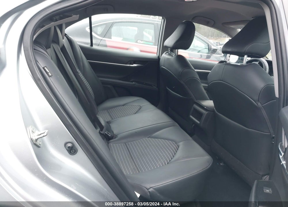 2020 TOYOTA CAMRY SE VIN: 4T1G11AK1LU975925