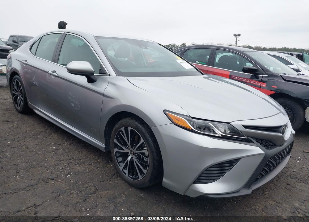 2020 TOYOTA CAMRY SE VIN: 4T1G11AK1LU975925