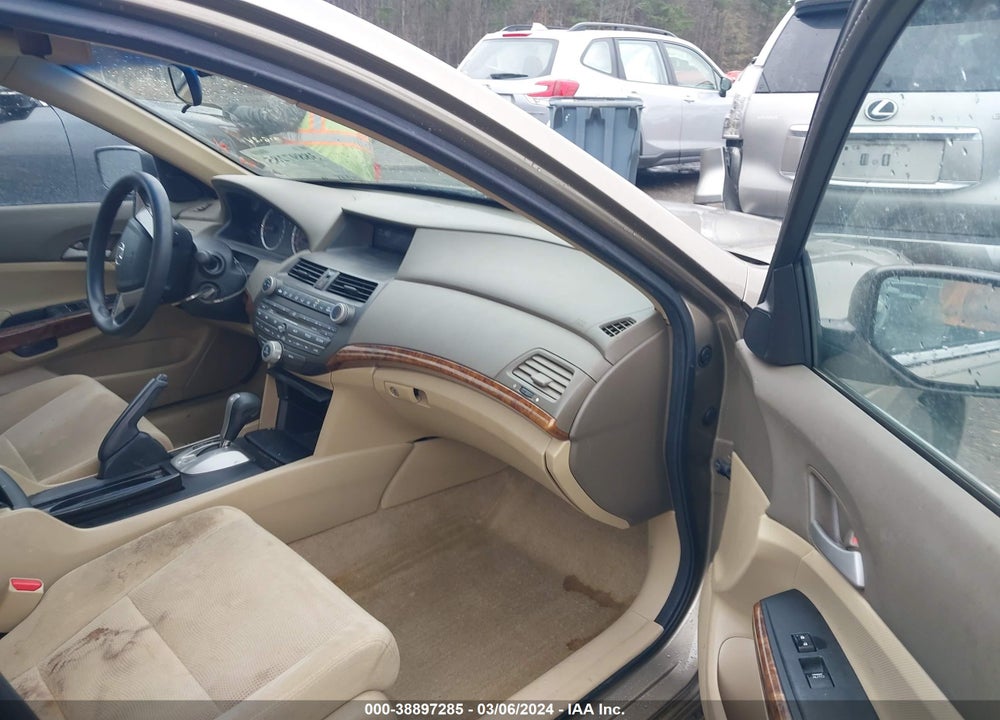2010 HONDA ACCORD 2.4 EX VIN: 1HGCP2F7XAA007785