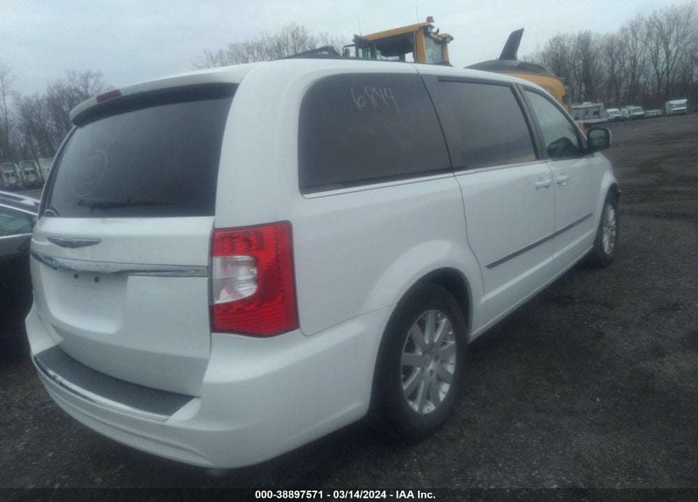 2014 CHRYSLER TOWN & COUNTRY TOURING VIN: 2C4RC1BG5ER158555