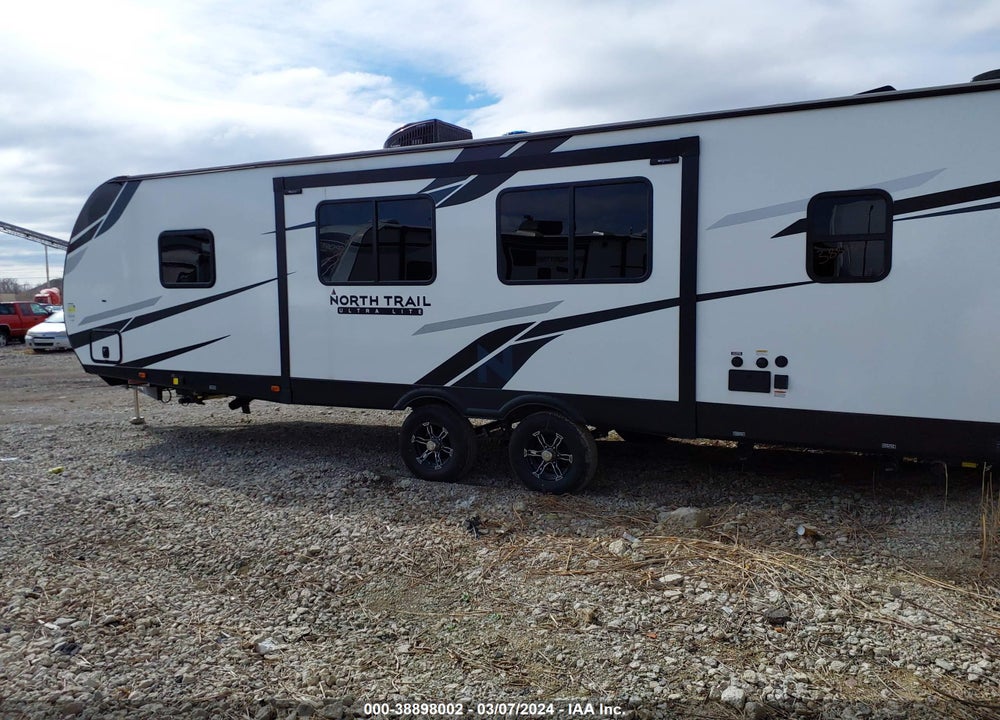 2022 HEARTLAND NORTHTRAIL VIN: 5SFNB3324NE495034
