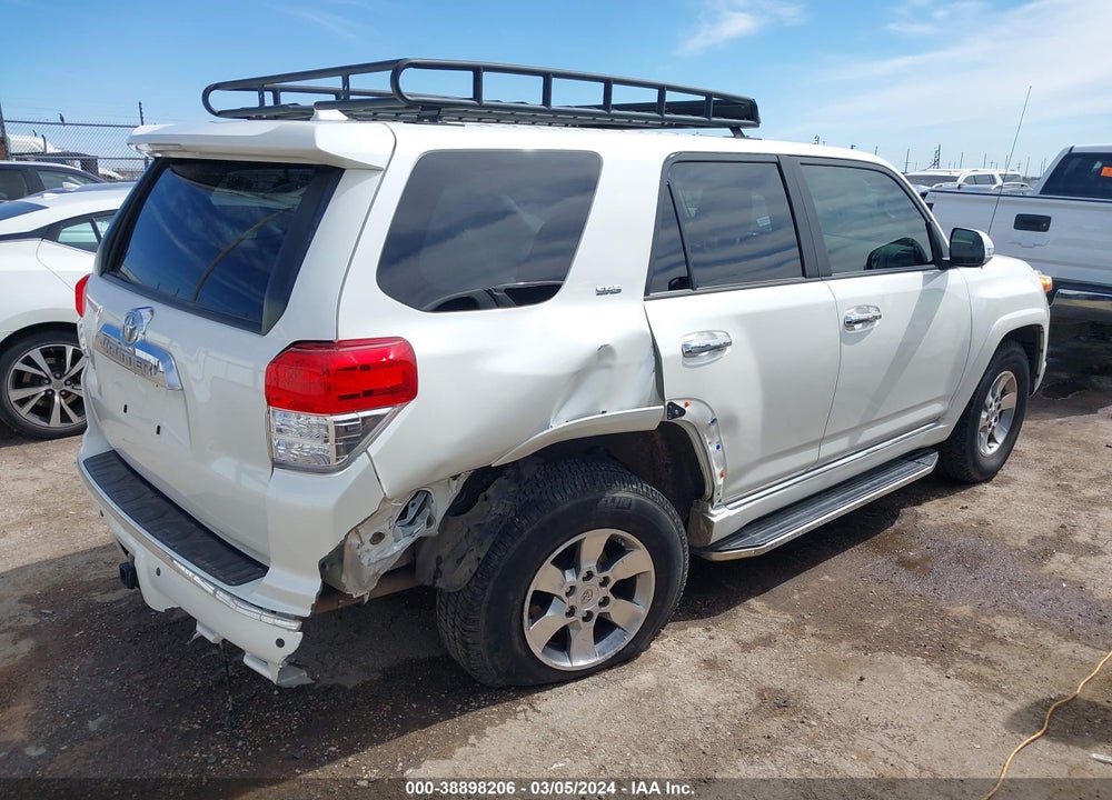 2011 TOYOTA 4RUNNER SR5 V6 VIN: JTEBU5JRXB5066306