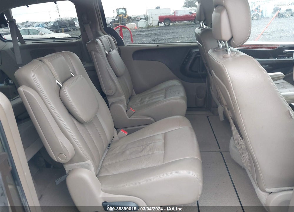 2014 CHRYSLER TOWN & COUNTRY TOURING-L VIN: 2C4RC1CG2ER284936