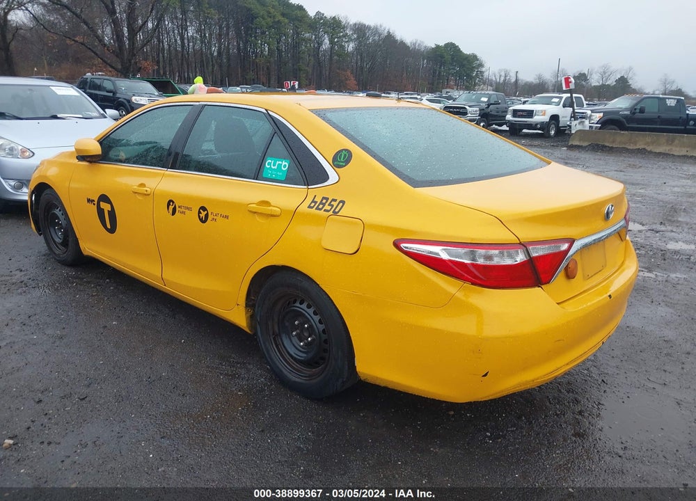 2015 TOYOTA CAMRY HYBRID LE VIN: 4T1BD1FK5FU159783