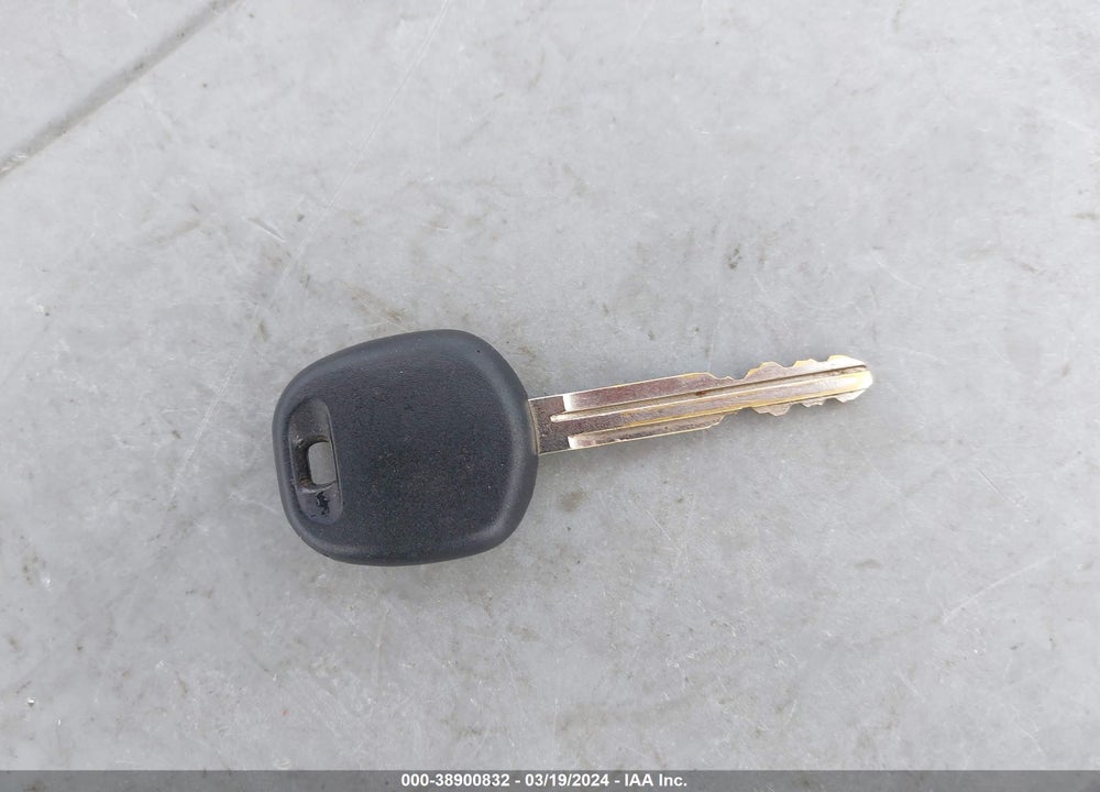 2003 TOYOTA SIENNA XLE VIN: 4T3ZF13C83U532131